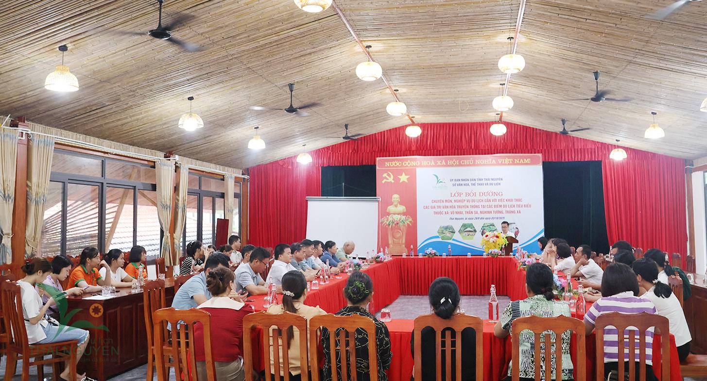 Nâng cao chất lượng nguồn nhân lực du lịch vùng dân tộc thiểu số và miền núi tỉnh Thái Nguyên