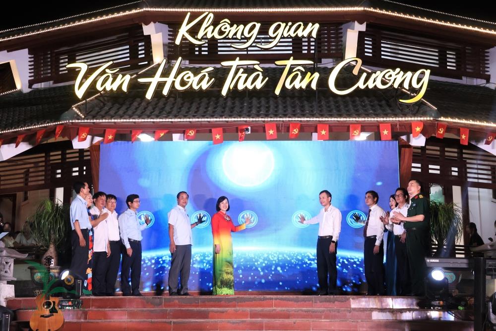 Ra mắt Không gian Văn hóa Trà  và Đêm nhạc - Thưởng trà Tân Cương