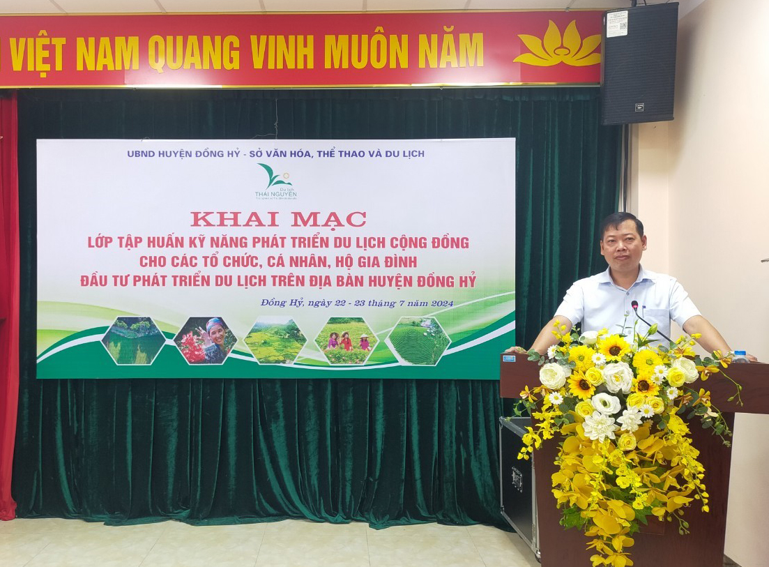 Tập huấn Kỹ năng phát triển du lịch cộng đồng cho các tổ chức, cá nhân, hộ gia đình đầu tư phát triển du lịch trên địa bàn huyện Đồng Hỷ