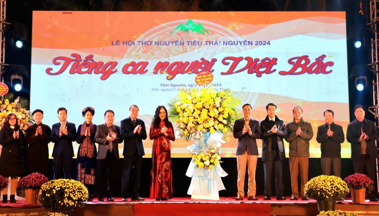 Lễ hội thơ Nguyên tiêu Thái Nguyên năm 2024 với chủ đề  “Tiếng ca người Việt Bắc”