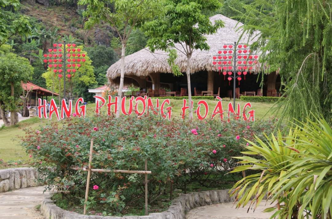 Hang Phượng Hoàng, suối Mỏ Gà - Địa điểm “Giải nhiệt” cho mùa hè oi bức 