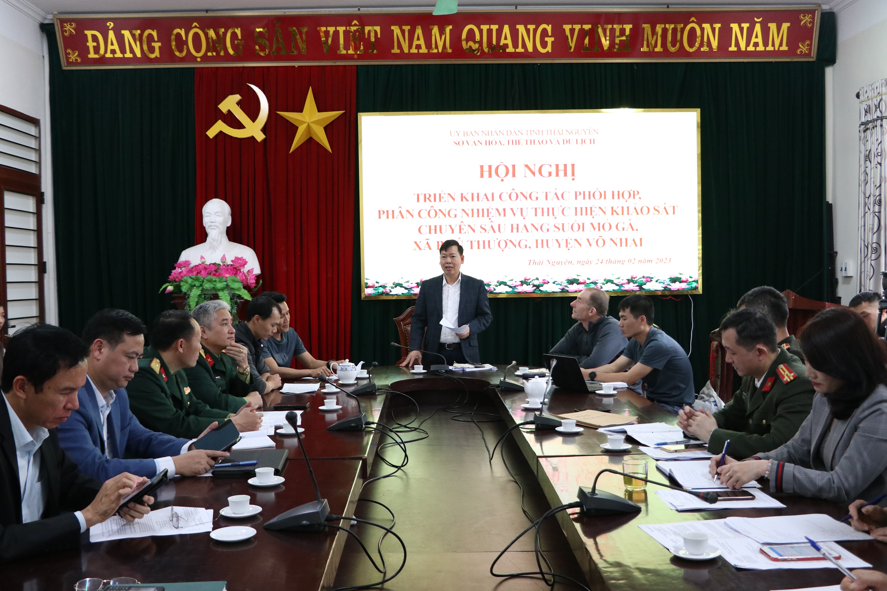 Hội nghị triển khai công tác phối hợp, phân công nhiệm vụ thực hiện  khảo sát chuyên sâu hang suối Mỏ Gà, xã Phú Thượng, huyện Võ Nhai