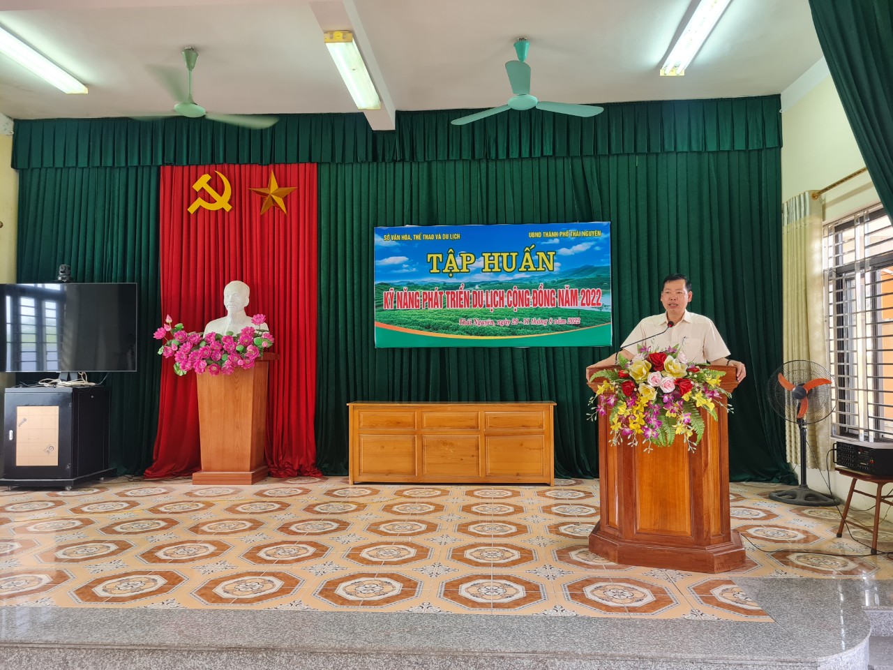 Khai giảng lớp tập huấn kỹ năng phát triển du lịch cộng đồng  tại xã Tân Cương, thành phố Thái Nguyên