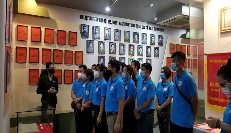 Dâng hương tưởng niệm 60 liệt sỹ TNXP  tại Khu di tích lịch sử Quốc gia Đại đội 915, Đội 91 Bắc Thái