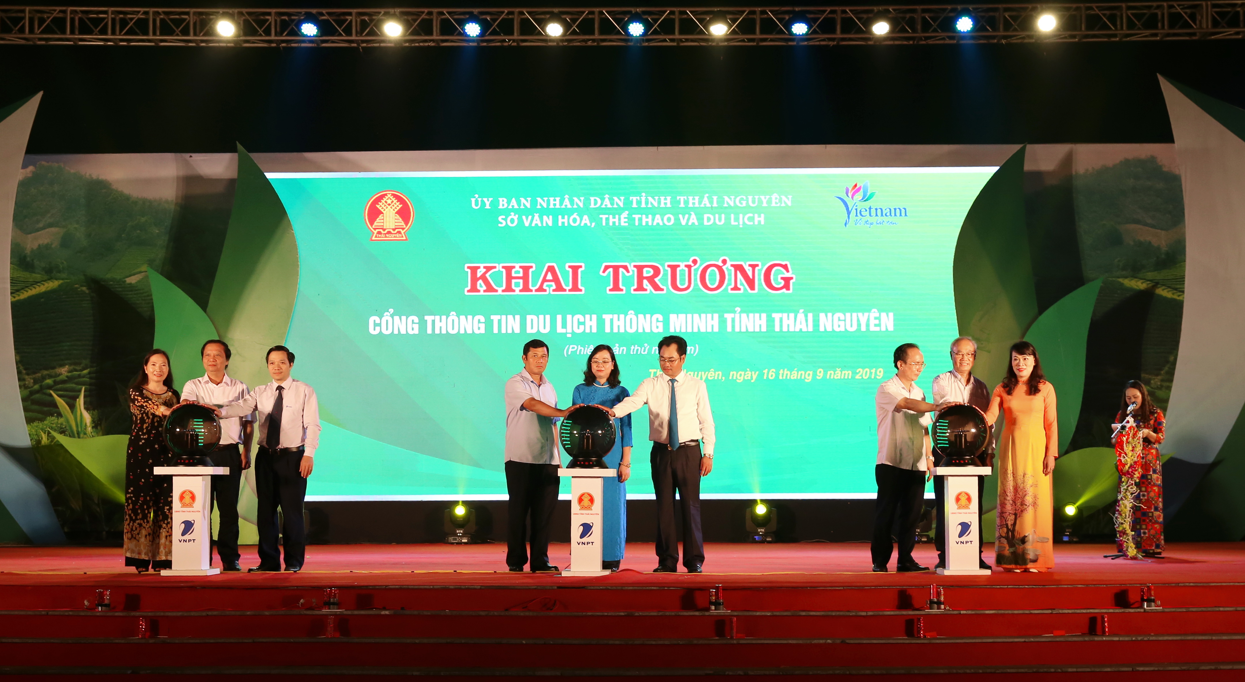 Khai mạc chương trình xúc tiến, quảng bá du lịch Thái Nguyên