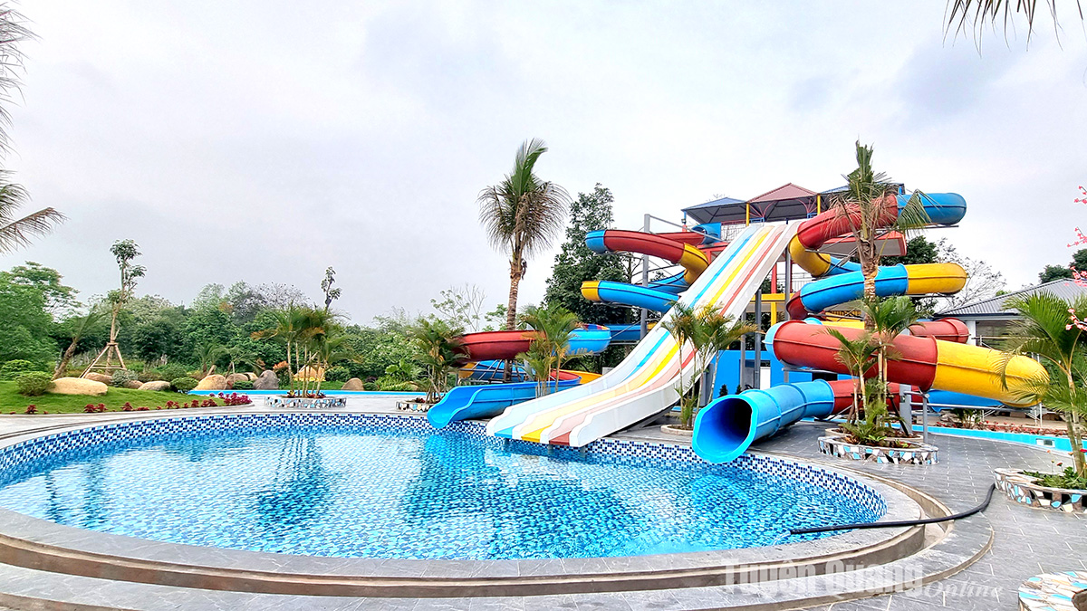 Đắm mình cùng Bách Thảo Ngân