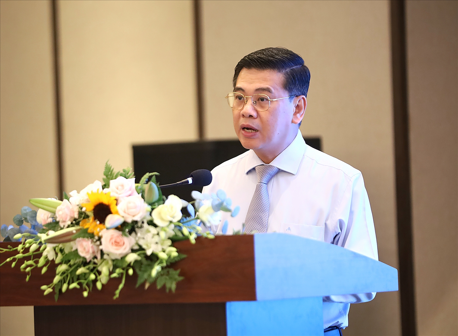 Tìm hướng đi cho du lịch đường sông TP. Hồ Chí Minh và Đồng bằng sông Cửu Long