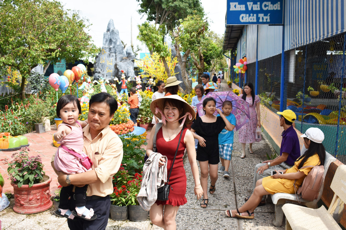 Vĩnh Long đón 50.000 lượt khách tham quan dịp Tết Nguyên đán Kỷ Hợi 2019 