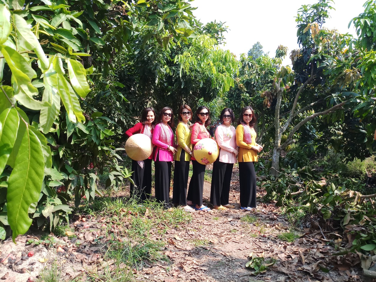 NHỮNG GAM MÀU SÁNG TRONG PHÁT TRIỂN DU LỊCH TRÀ ÔN