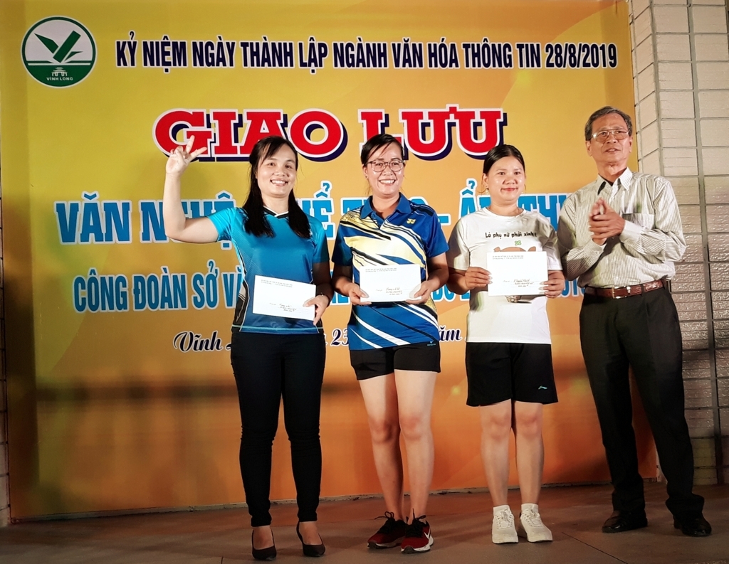Sôi nổi Hội thao kỷ niệm 74 năm ngày thành lập ngành Văn hóa Thông tin