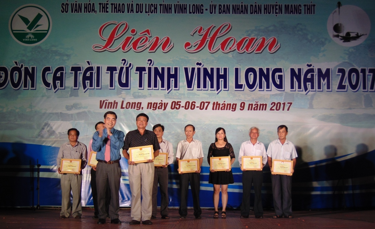 Vĩnh Long có thêm 15 nghệ nhân được phong tặng Nghệ nhân ưu tú