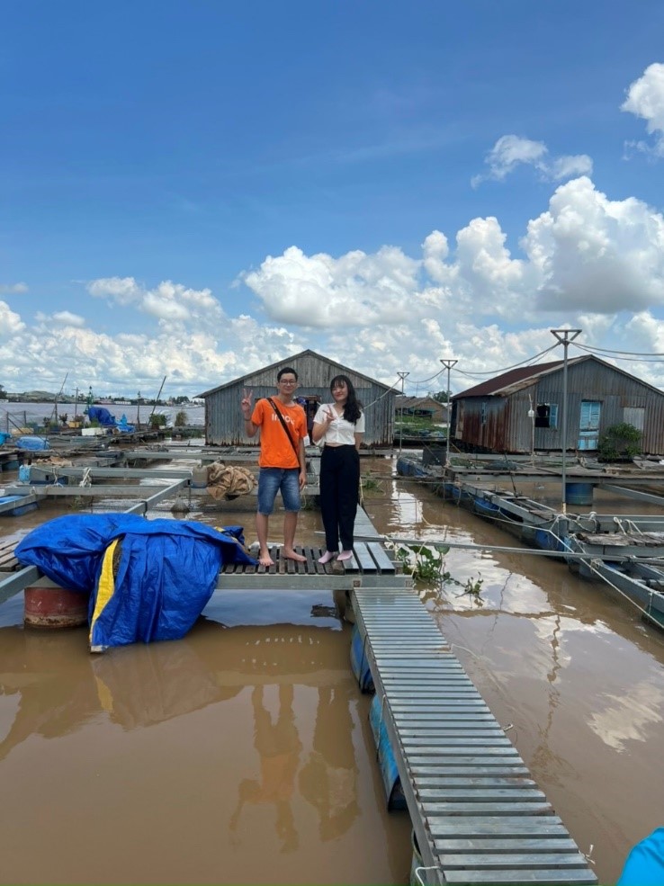 NGHỀ NUÔI CÁ BÈ – SÔNG CỔ CHIÊN