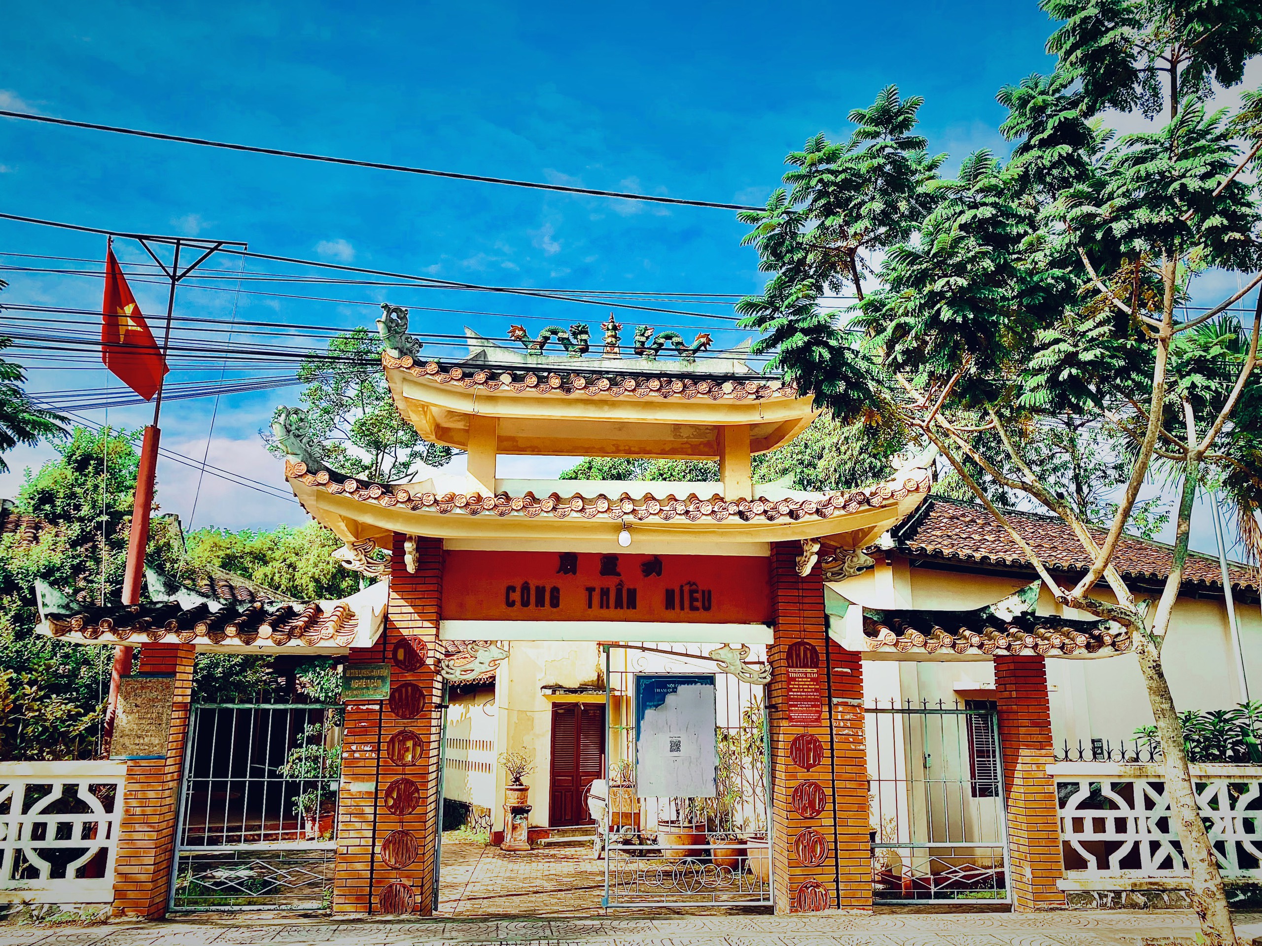 CÔNG THẦN MIẾU –  NƠI LƯU GIỮ NHIỀU GIÁ TRỊ LỊCH SỬ, VĂN HÓA VÀ MÃI MÃI LÀ NIỀM TỰ HÀO CỦA NHÂN DÂN VĨNH LONG