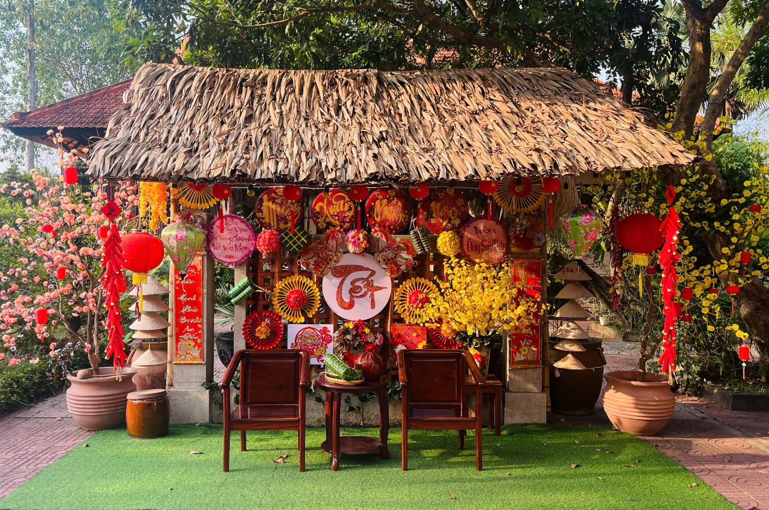 NGẬP TRÀN SẮC XUÂN TẠI KHU LƯU NIỆM THỦ TƯỚNG CHÍNH PHỦ VÕ VĂN KIỆT