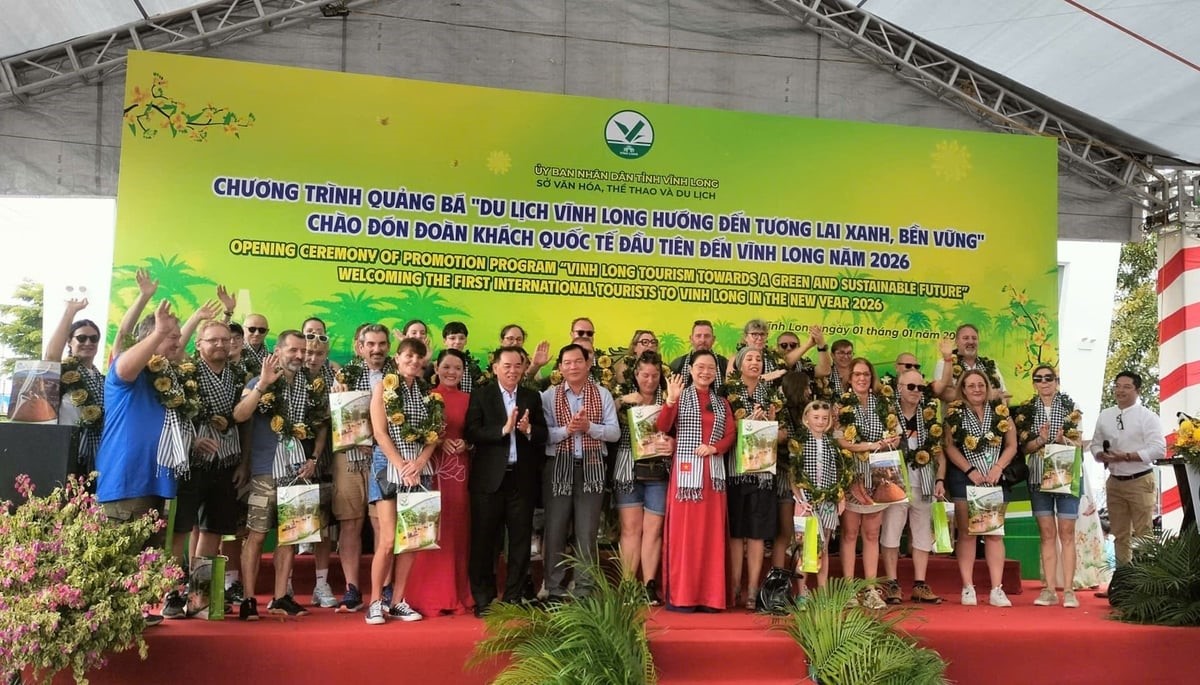 Vĩnh Long đón đoàn khách quốc tế đầu tiên 'xông đất' 