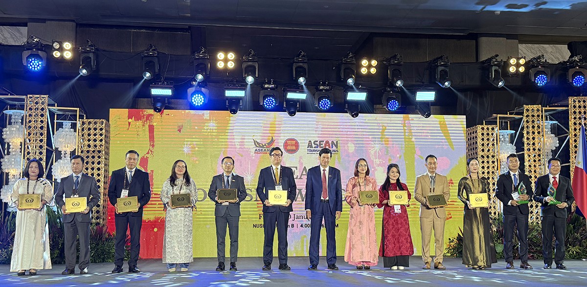 Việt Nam ghi dấu ấn với 25 giải thưởng Du lịch ASEAN, khẳng định chất lượng và thương hiệu quốc gia trên trường quốc tế