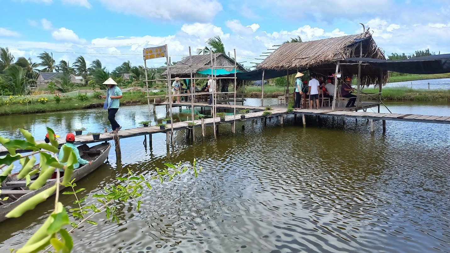 VĨNH LONG “XANH HÓA” DU LỊCH