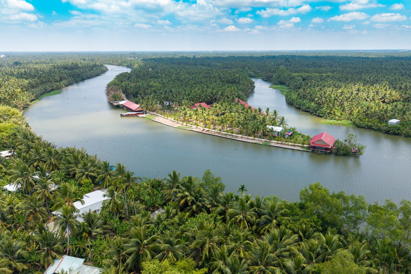 Về Nhị Hòa nghe chuyện làng, sống cùng nhịp quê ở miền Tây