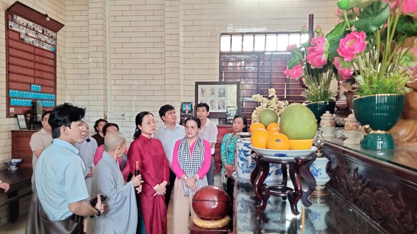 Vĩnh Long tổ chức Chương trình khảo sát sản phẩm du lịch đường sông trên địa bàn tỉnh Vĩnh Long