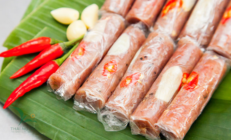 Nem chua Bùi Huyền