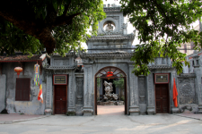 Cổng chùa Phố mang kiến trúc pha trộn Việt - Hoa - phương Tây, Hưng Yên