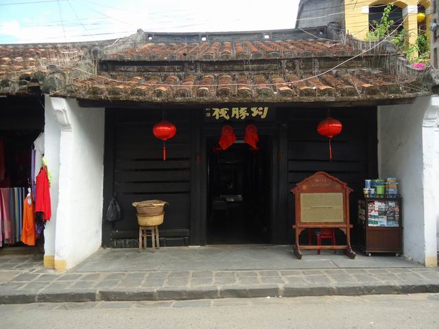 Quan Thang Ancient Town