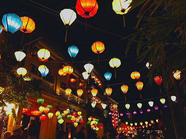 Missing the 'light up' night, it's like you haven't set foot in Hoi An