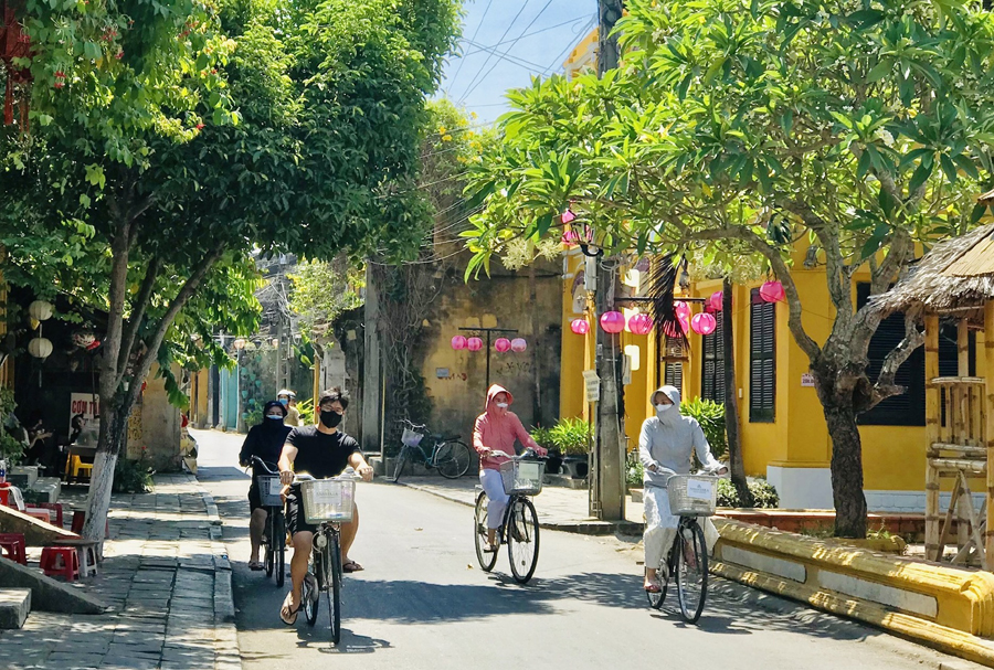 End the suspension of some activities in Duy Xuyen, Dai Loc, Dien Ban and Hoi An