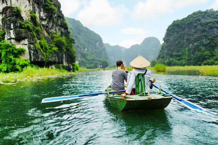 British newspaper reveals certain experiences you must try when coming to Vietnam